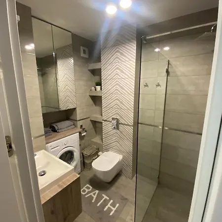 Lesne Tarasy Apartment Dziwnówek